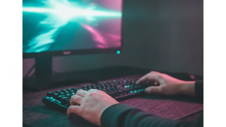 Okładka rankingu: Szukasz płynności w grach? Najlepsze monitory 144 Hz - Ranking TOP 5 na 2026 - Hity Zakupowe 2026